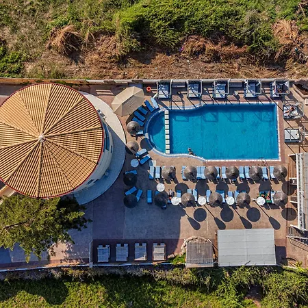 Island 3* קאבוס